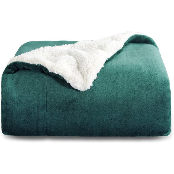 S3cd92e0c5ac4427a95ceaf538be4a  New Sherpa Fleece Throw Blanket for Couch -  Thick Fuzzy Warm Soft Blank…